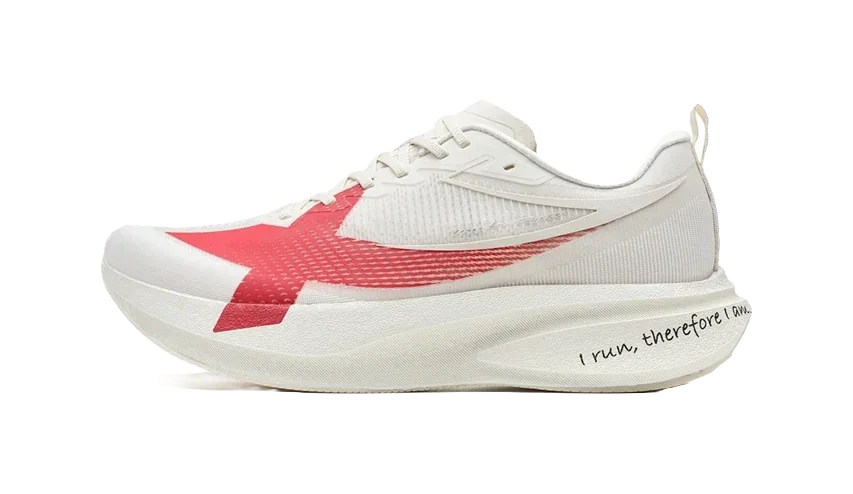 An Xtep 2000KM running shoe in off-white, with a large red X across the side and “I run, therefore I am.” written along the back of the midsole.